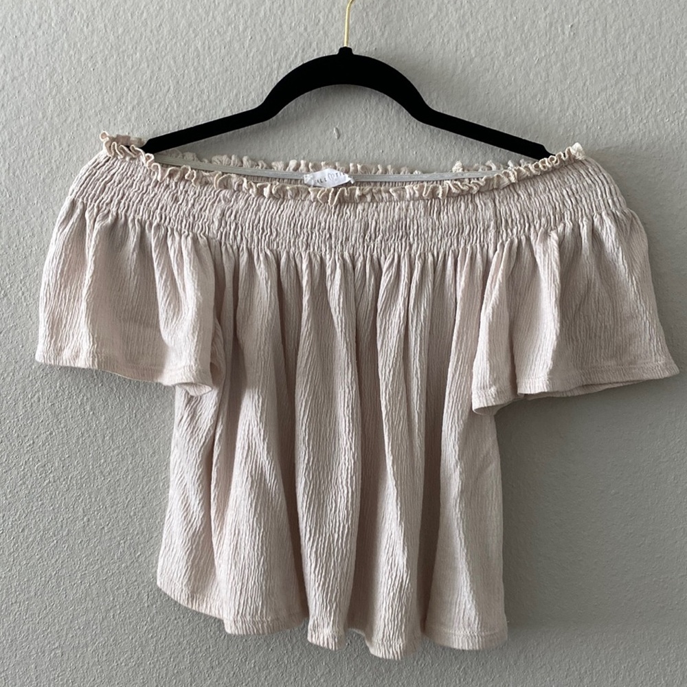 Full Tilt Light Cream Off-The-Shoulder Ruffled Top - Size XS